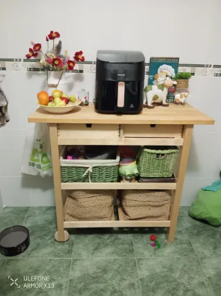 Mueble auxiliar cocina madera y mimbre