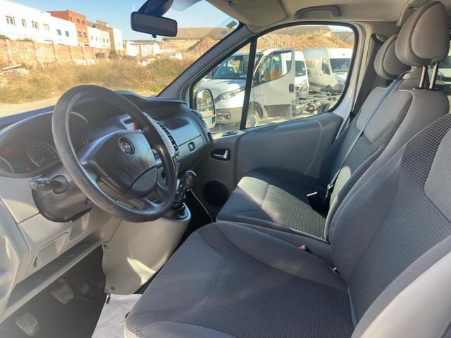 OPEL Vivaro COMFORT 9 PL