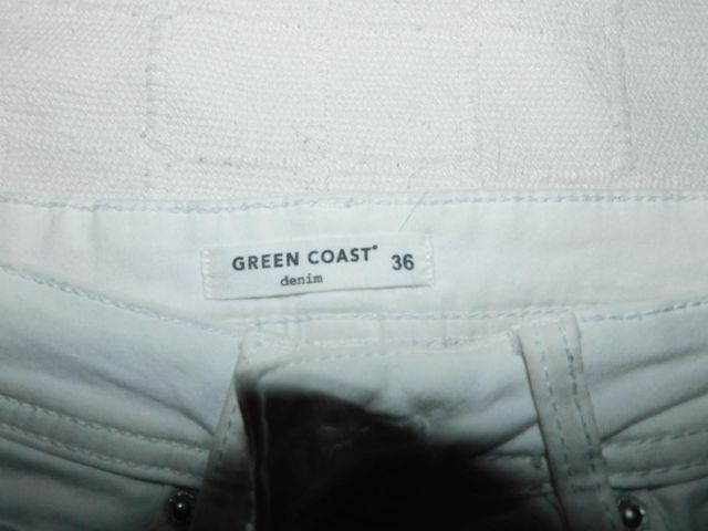 Pantalón pitillo blanco