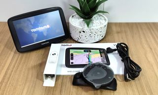 TomTom VIA 52 GPS ( Completo de Europa 2025 )
