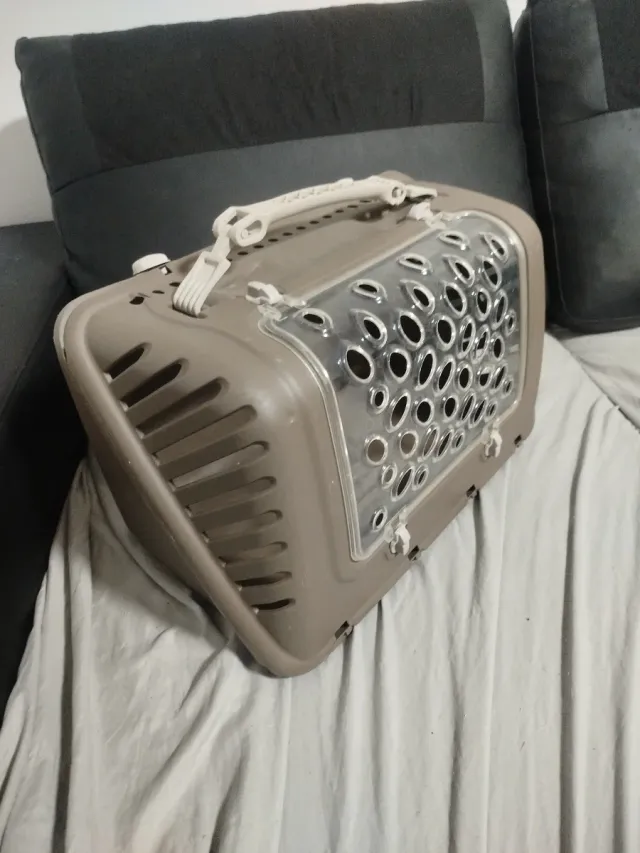 Cuccia per animali domestici con design ventilato