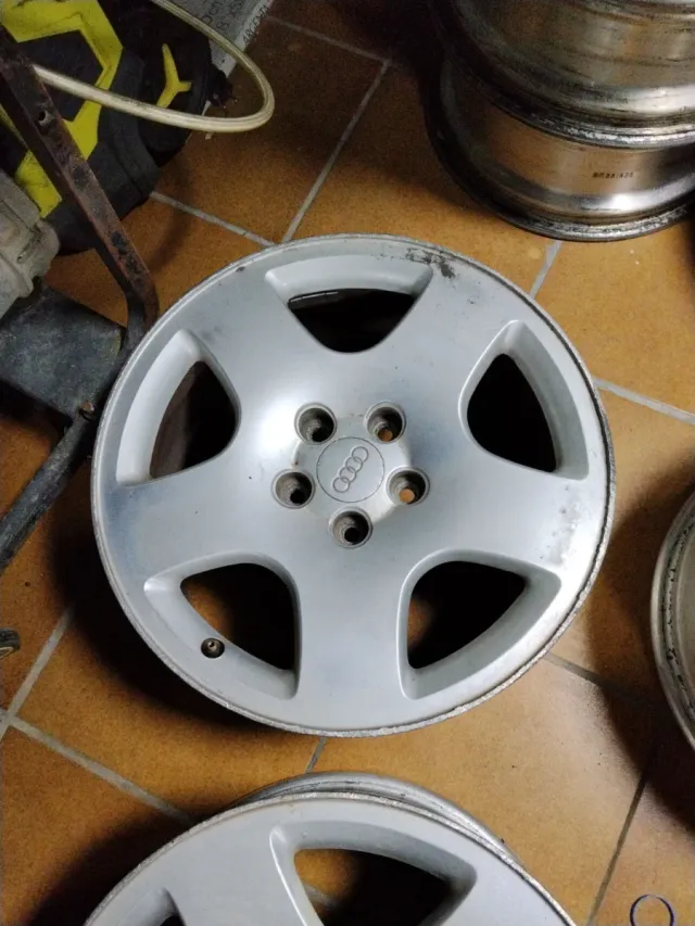 Llantas Parabol 5 radios