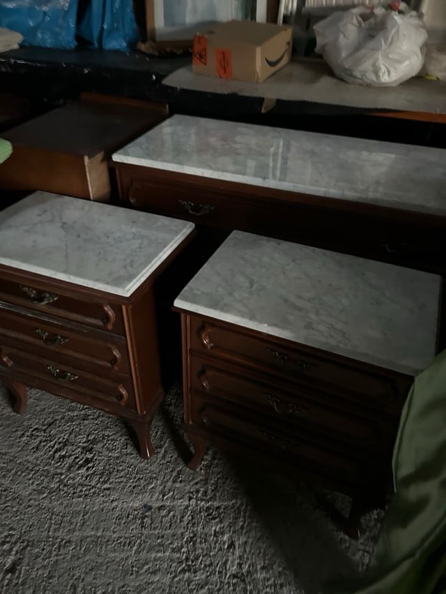Mesita de noche madera y mármol