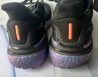 Adidas Ultraboost T 44.5 Hombre Negro/Morado