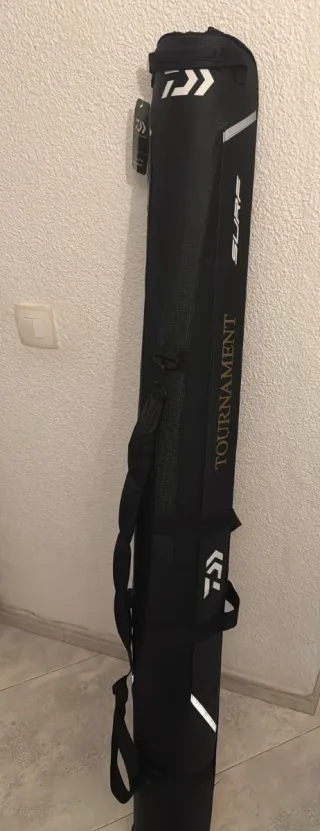 Funda Daiwa Tournament Cañas Pesca