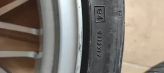 Llantas con neumáticos