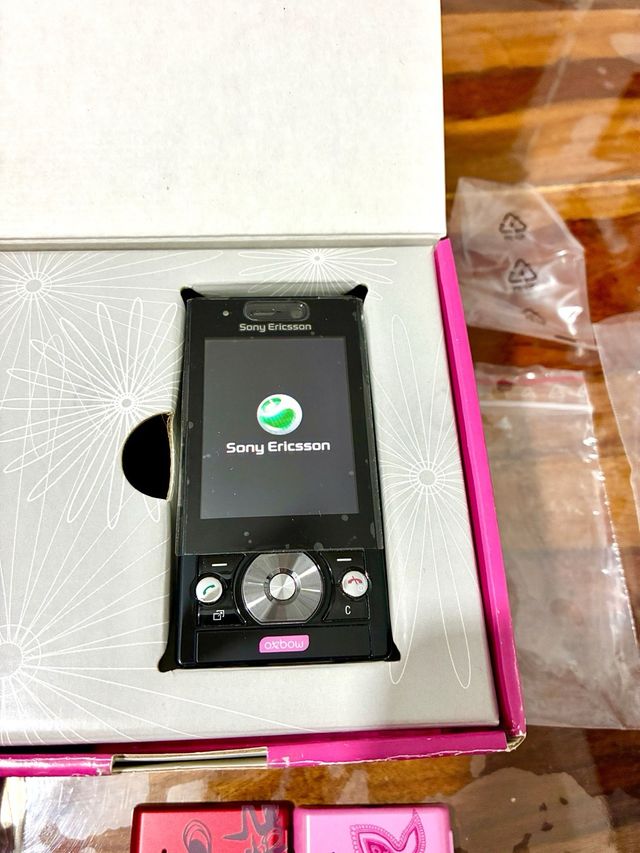 Sony Ericsson G705 Nuevo con Caja