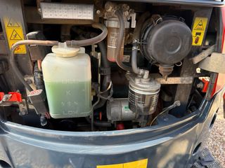 Mini excavadora Kubota U17