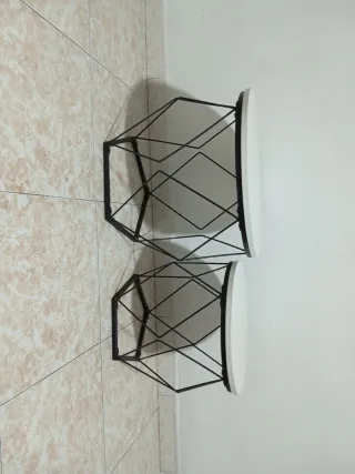 Tavoli ausiliari moderni (2 unità)