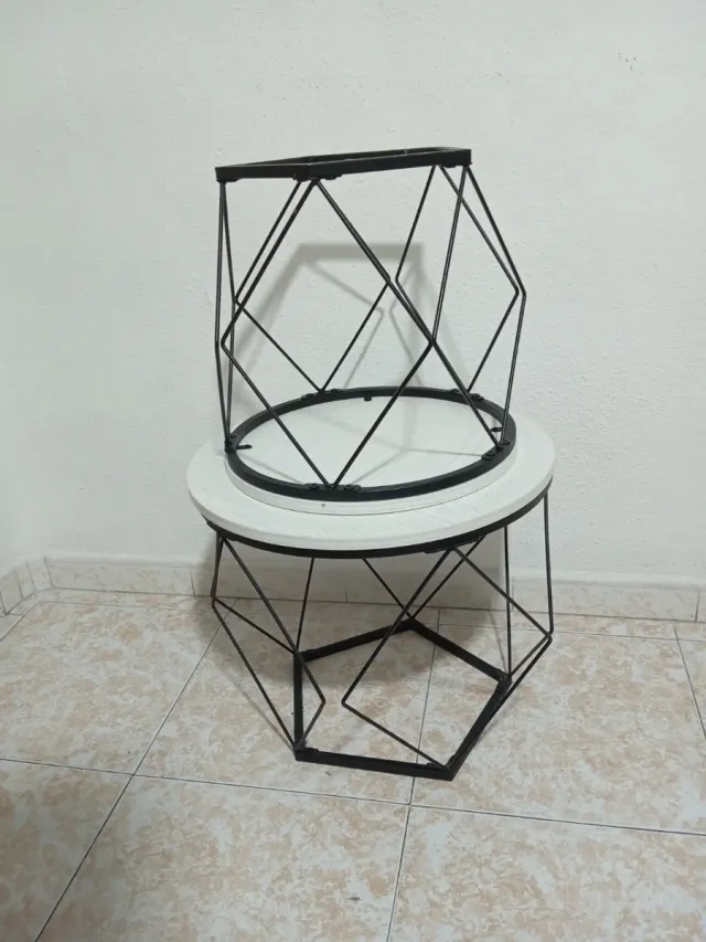 Mesas auxiliares modernas (2 unidades)