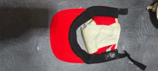 Gorra Nike Air Max Roja y Blanca