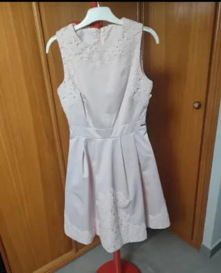 Vestido de raso color rosa  talla S