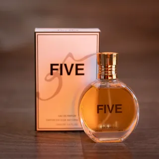 Precio por unidad .Perfume A Great Full Moon 2017