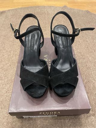 Sandalias tacón ante negro Zendra talla 37