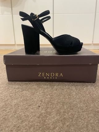 Sandalias tacón ante negro Zendra talla 37