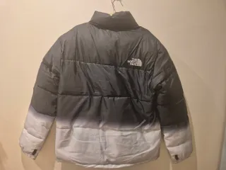 Chaqueta The North Face Negra y Gris
