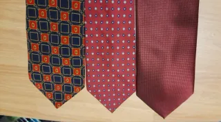 Lotto di sette cravatte 100% seta