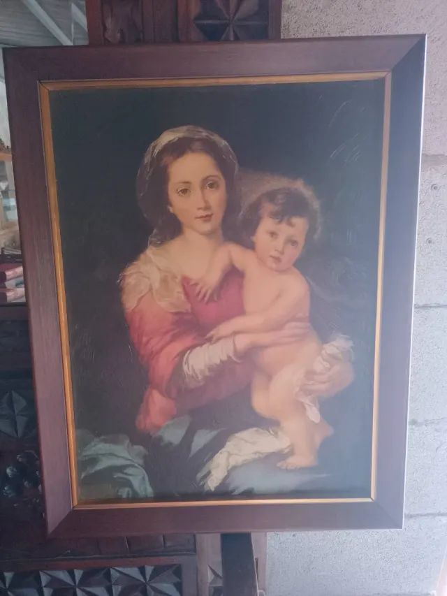 Lámina tratada Virgen con Niño enmarcada.