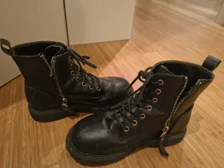 Botas militares infantiles negras