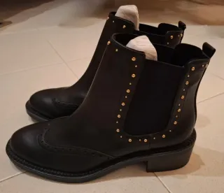 Stivaletti Stradivarius