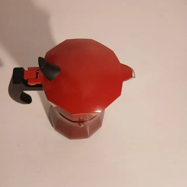 Cafetera Italiana Jata 6 Tazas Roja