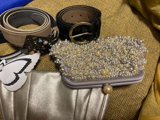 Bolsos de fiesta y cinturones
