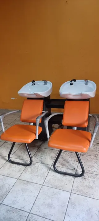 Lavacabezas doble de peluquería con sillas