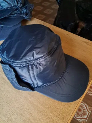 Gorras de invierno azul