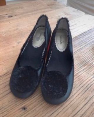 Bailarinas raso pompón negro T.40