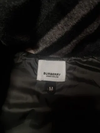 Abrigo Burberry Negro