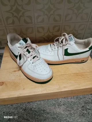 Zapatillas Nike Air Force 1 Blancas y Verdes