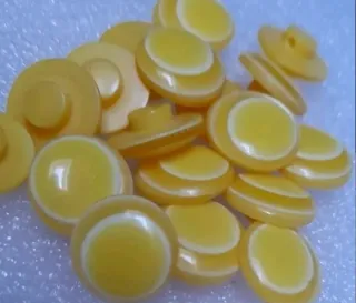 Lote 25 botones- 7 modelos