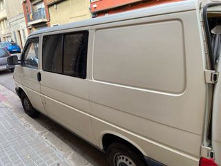 Volkswagen T4 2.5 TDI 102 cv