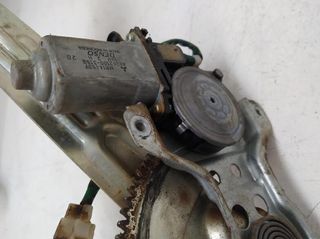 Elevalunas tras izq mr144537 nissan navara 219871