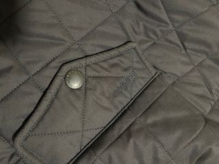 Chaqueta Barbour Powell acolchada azul