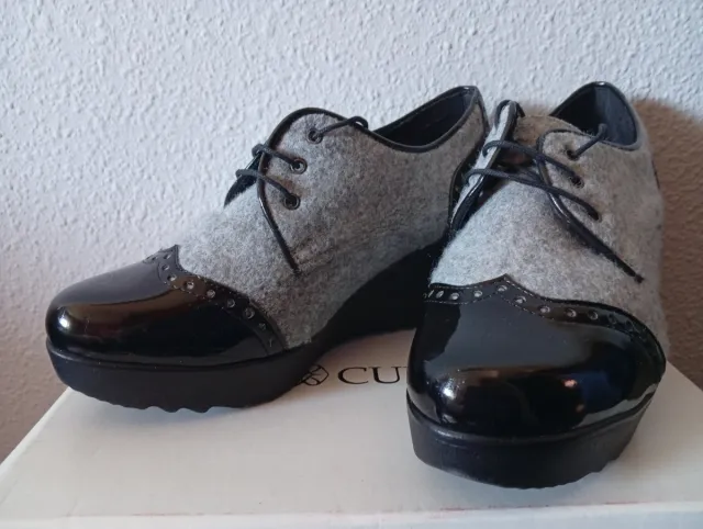Zapatos Cuplé grises y negros