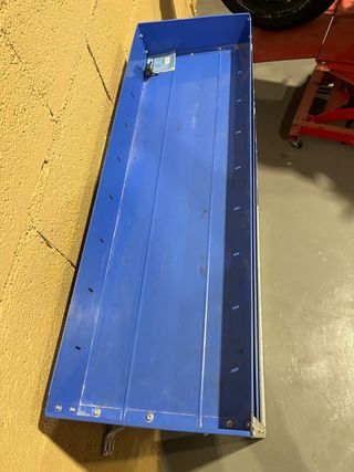 armario para organizar herramienta en furgoneta