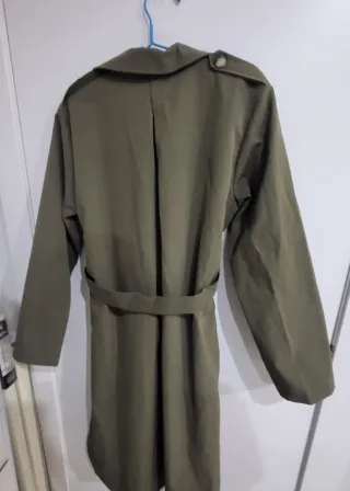Gabardina verde talla única