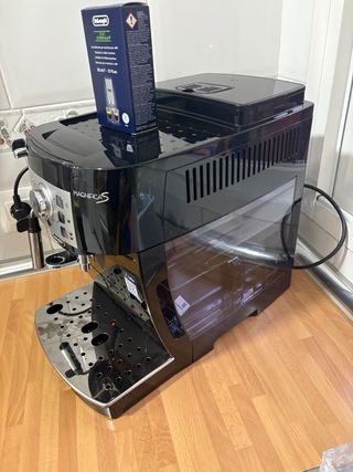 Cafetera Delonghi Magnifica S