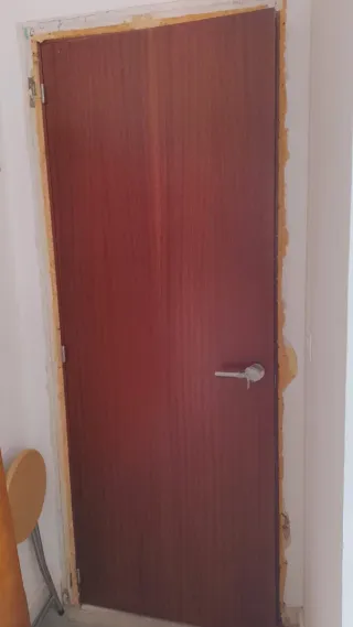 2 Puertas Cristal+ 2 aglomerado + Suelo AC5