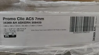 2 Puertas Cristal+ 2 aglomerado + Suelo AC5