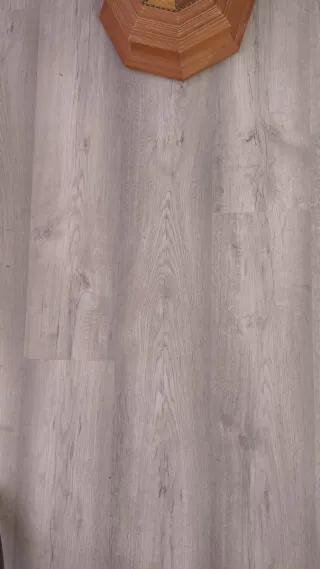 2 Puertas Cristal+ 2 aglomerado + Suelo AC5