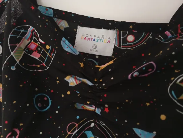 Vestido Compañía Fantástica Negro Espacio