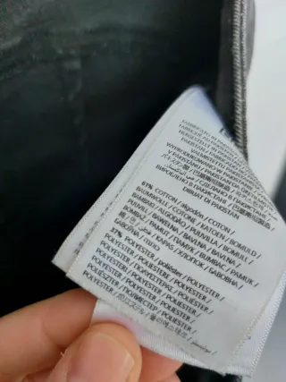 Tejanos skinny grises Guess