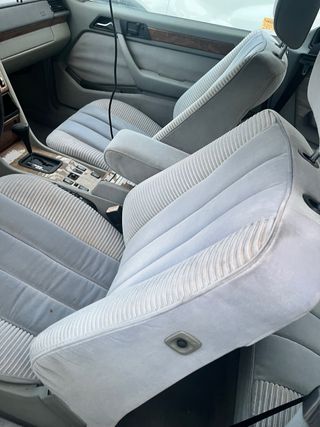 Mercedes-Benz 300 CE 24V 1993