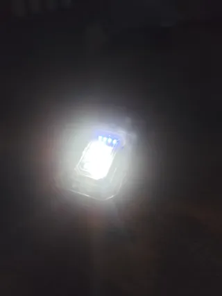 Linterna Táctica Doble LED Chaleco