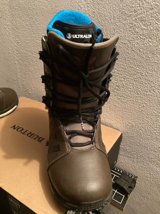 Botas de Snowboard Adidas Marrones