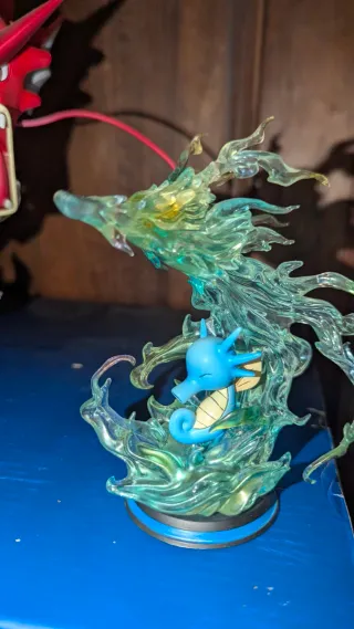 Statua Pokemon Lance Draghi Wataru Elite Four