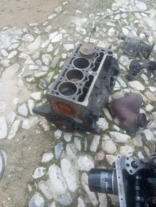 Seat panda y Marbella, motores 903