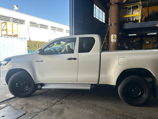 Capota Toyota Hilux Doble Cabina